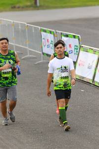 BIB: 2621, 2085
                            <button type="button" onclick="openModal(3560953)" class="btn btn-primary btn-sm float-right btn-popup" data-toggle="modal" data-target=".modal-high-quality">
                        <i class="fas fa-shopping-cart"></i> Add to Cart
                    </button>
                                            <button type="button" onclick="isThisMe(3560953, true)" class="btn btn-success btn-sm float-right btn-popup btn-isme hidden" data-toggle="tooltip" data-placement="bottom" title="นี่คือรูปของคุณใช่ไหม คลิกที่นี่เพื่อเอาเข้าอัลบั้ม">
                        <i class="fas fa-plus"></i> Add to album
                    </button>
                    <button type="button" onclick="isThisMe(3560953, false)" class="btn btn-warning btn-sm float-right btn-popup btn-isnotme hidden">
                        <i class="fas fa-ban"></i> Remove from album
                    </button>